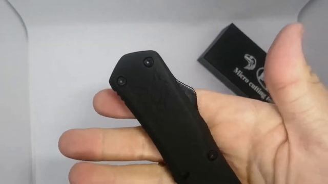 Автоматический складной нож (фронтальный), сталь 440, длина лезвия 8.9 см, двусторонняя заточка смотреть онлайн