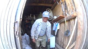 Влог Как храним морковь,свеклу в подвале/Чистим моем овощи,увозим.