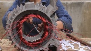 Старинный мотор 50-летней давности сгорел.