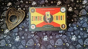 🤢КУПИЛА ОТВРАТ, НО ЗАЧЕМ? Зомби Таро | Распаковка и обзор колоды