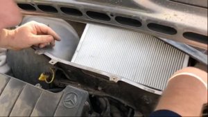 Mercedes-Benz A 160 замена Салонного Фильтра есть второй фильтр