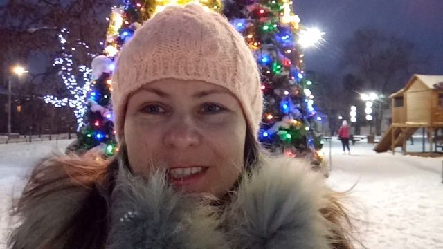 Новый год уж мчится！С праздником！ 31.12.2021 смотреть онлайн