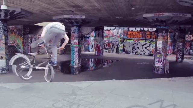 Результат видео урока Худ оформление в After Effects смотреть онлайн