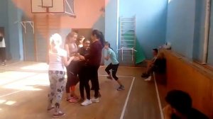 Урок физической культуры. 11 класс