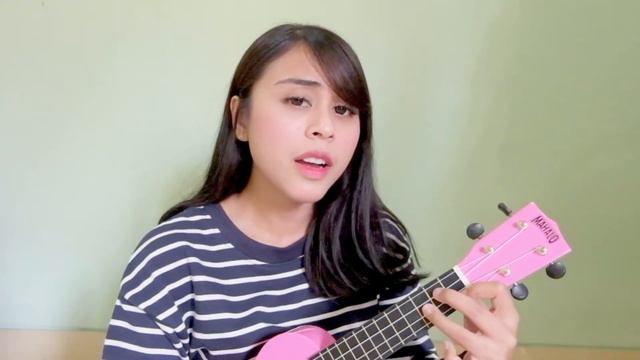 City of Stars (Cover by Putri Dewinta) смотреть онлайн