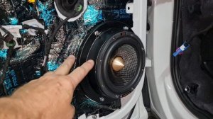 Акустическая подготовка дверей под автозвук на примере автомобиля VW Atlas (Teramont)