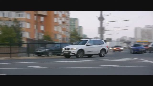 МАКСИМАЛЬНЫЙ УДАР в стиле ОТРЯДА САМОУБИЙЦ смотреть онлайн