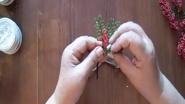 Бисероплетение для начинающих (Делоникс королевский) Мастер-класс