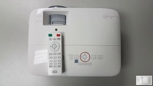 Обзор короткофокусного проектора для домашних кинотеатров BenQ TH671ST