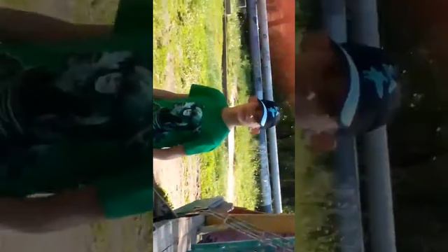 Гуляем и слушаем песню скр скр скр смотреть онлайн