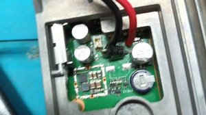 Ремонт Icom ID-5100 перепутали полярность.