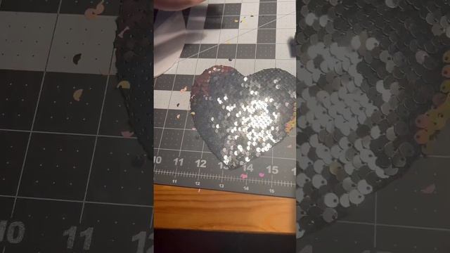Как сделать аппликацию своими руками. #аппликации #аппликация #шьемсами #швейныеидеи  #sew #sewing