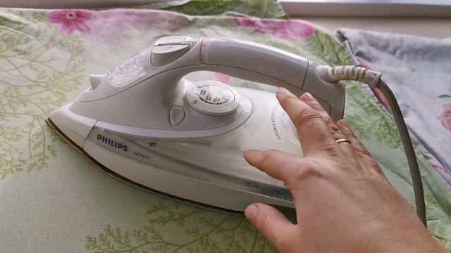 АААА!!! КАК ЧИСТИТЬ УТЮГ?? ?? смотреть онлайн