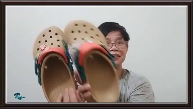 CROCS CLASSIC ALL TERRAIN CLOGWITH MY 10 YEARS CROCS