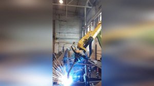 Роботизированный комплекс сварки ферм и рам / Robotic Arc Welding System for structural steel frames