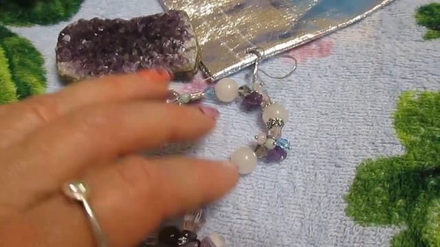 СВОИМИ РУКАМИ ДЛЯ ДУШИ Амазонит, аметист, розовый кварц. Разговоры о камнях ) смотреть онлайн