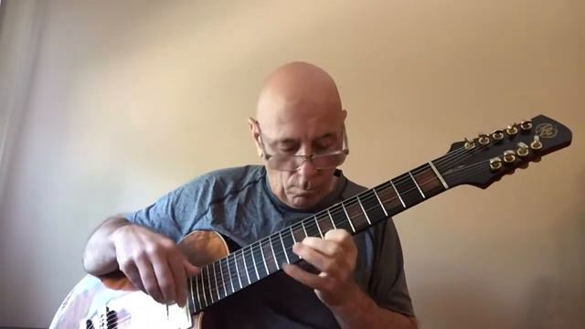 cantaloupe Island Michael Coppola solo 9 string guitar смотреть онлайн