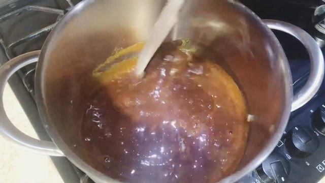 Солёная карамель-быстро и очень вкусно! Идеально для бутербродов и тортов!