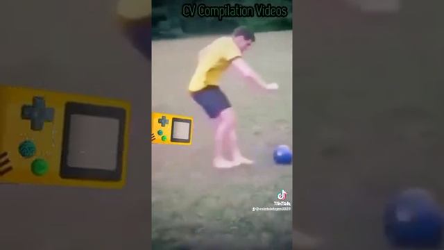 ФУТБОЛ С МЯЧОМ ДЛЯ БОУЛИНГА!!! ДО КОНЦА!!! ЮМОР!!! смотреть онлайн