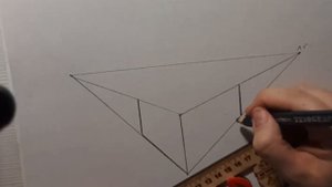 Урок ИЗО. Угловая перспектива.