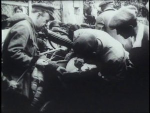 4. Киноправда. 1922 год /  Дзига Вертов