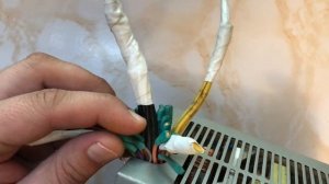 Из 220 вольт в 12 своими руками за 1 минуту. Преобразователь напряжения из старого блока питания