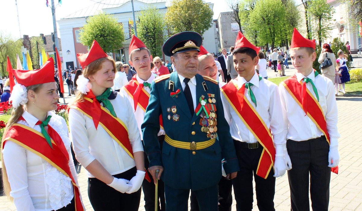 День Пионерии 19 мая Рождённым в СССР посвящается!