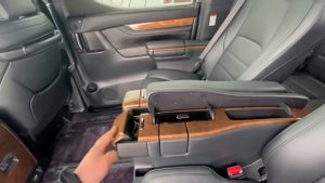 Toyota #Alphard #2017 год, 2.5 #Hybrid? , #максимальная комплектация «#Executive #Lounge» 4 балла✔️