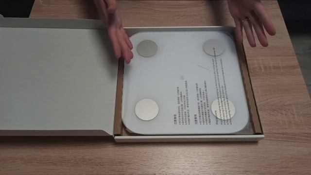 Pаспаковка Mi Body Composition Scale 2 смотреть онлайн