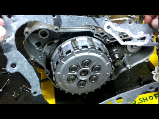 Установка крышек двигателя Suzuki DRZ400 смотреть онлайн