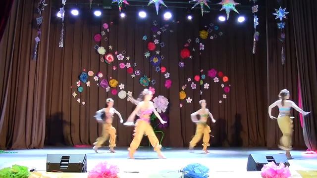 "1000 і 1 Ніч" Хореографічний колектив "Ideal Dance Family" село Софіївська Борщагівка смотреть онлайн