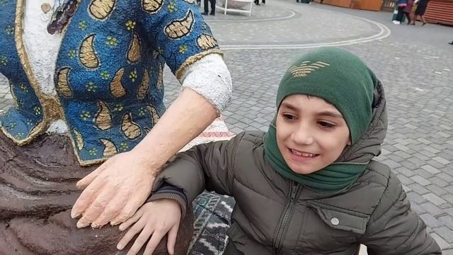 Праздник Новруз в городе | Гуляем | Мир Кенана смотреть онлайн