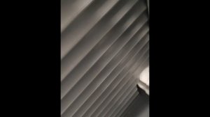 Рольставни в туалет, с подвижной глухой частью.