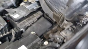 Уплотнитель под капот Skoda Kodiaq