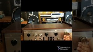 Luxman L-309 vs Victor A-X1000