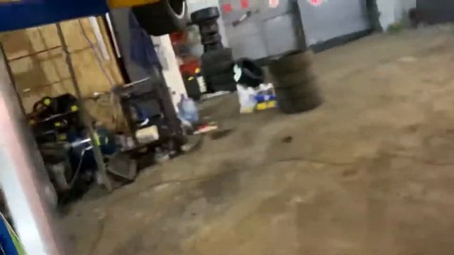 Замена гофры глушителя Porsche Cayenne 4.8 GTS , удаление катализаторов. Автомастерская B2BGARAGE