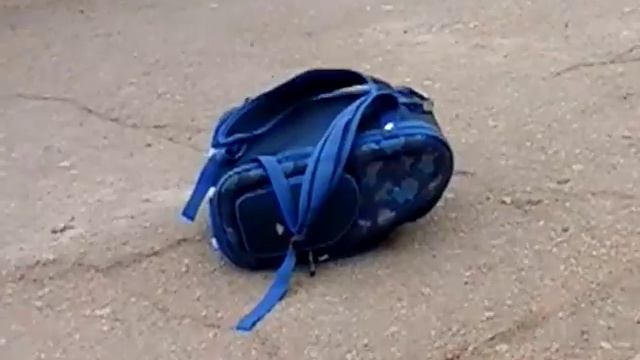 КОГДА ПОТЕРЯЛ СВОЙ ПОРТФЕЛЬ смотреть онлайн