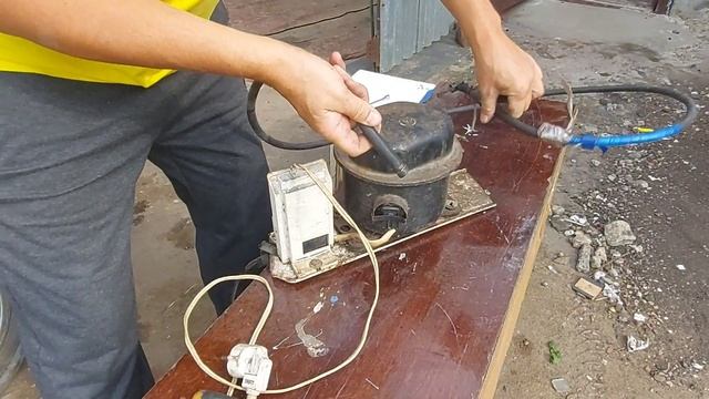 Почему я Раньше до этого не додумался, самоделка из компрессора от холодильника за 4 минуты смотреть онлайн