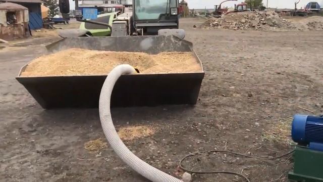 Отгрузка молотковой зернодробилки ЗДП-1 смотреть онлайн