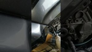 Снятие бокового пластика Honda cbr1000f