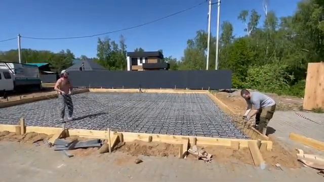 Армирование фундамента при помощи композитной сетки BASIS