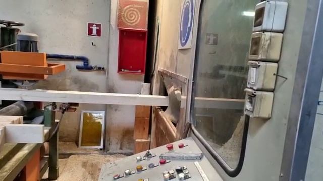 Четырехсторонний станок РЕКС 1100 для широких балок и клееных конструкций б.у смотреть онлайн