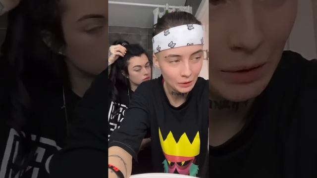 Лиза Андрющенко и Таня Бурая. Эфир. 11.4.23.