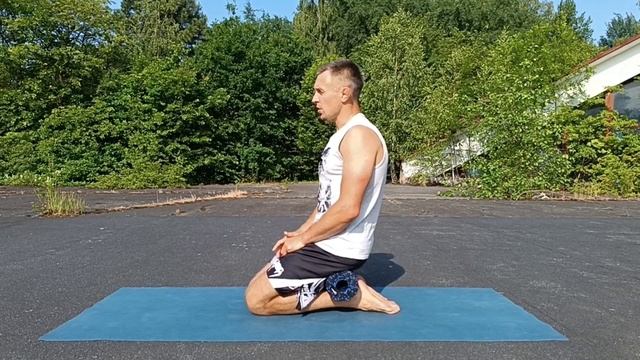 АСАНА от подагры и ревматических болей в КОЛЕНЯХ | #вирасана #позагероя