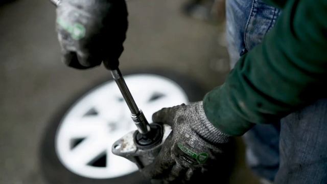 Rear Shock Absorbers | #How #to #Change #Rear #Shock #Absorbers смотреть онлайн
