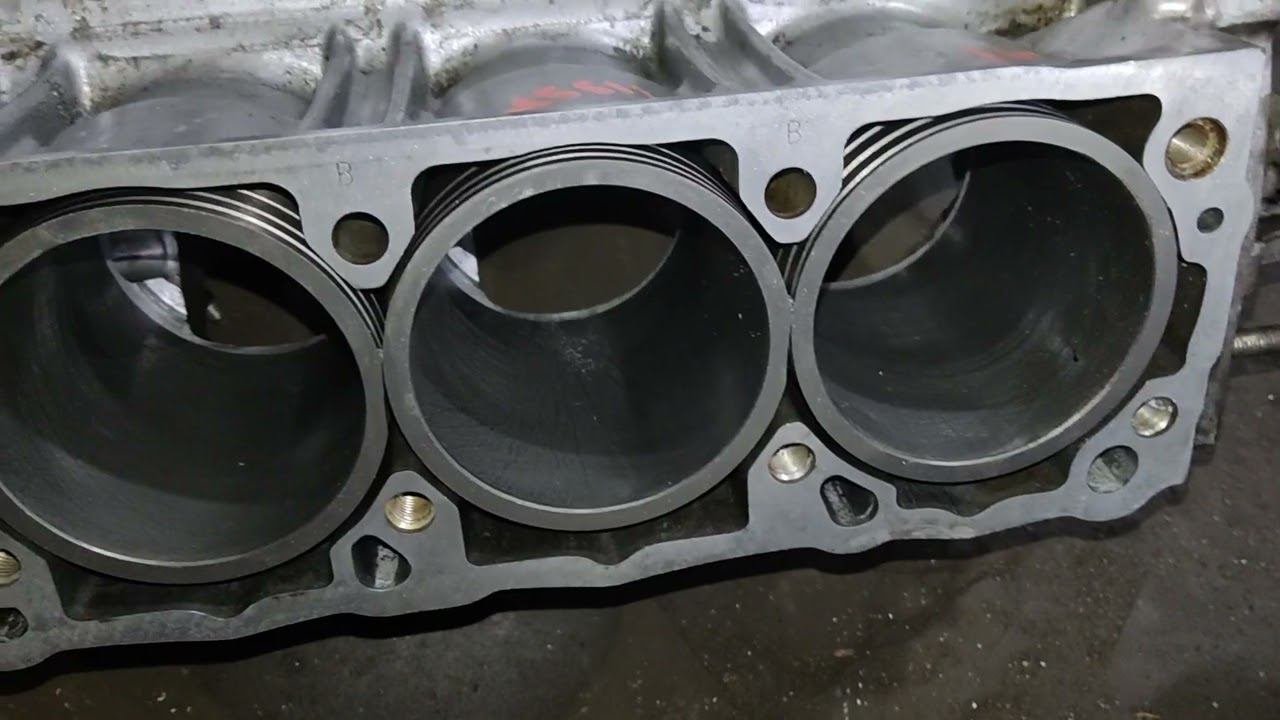 MBENZ M119 D96.5 гильзуем под 100.не мокрые гильзы.
