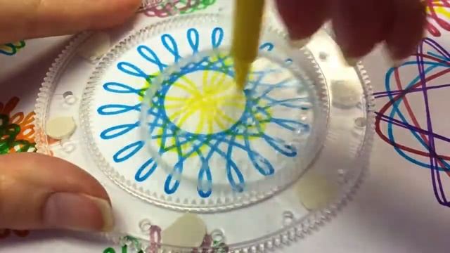Спирограф - устройство для рисования узоров