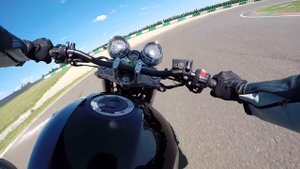Suzuki Gsx 750 inazuma trackday Mettet 06/07/15