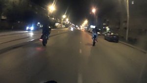 Спортбайки езда на заднем колесе