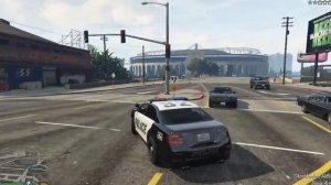 Nvidia Geforce GT555m - GTA 5 Gameplay (High Settings) [Police Chase]